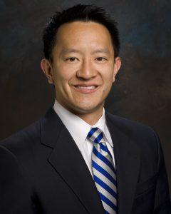 photo of phoenix neurosurgeon Steve Chang