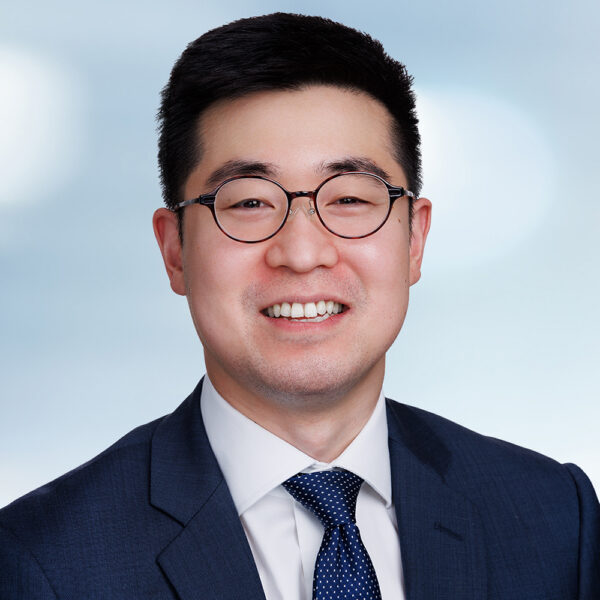 Portrait of Dr. Bradley Chi