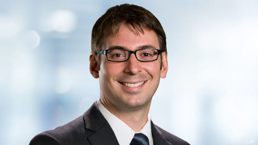 Portrait of Dr. Andrew Ducruet