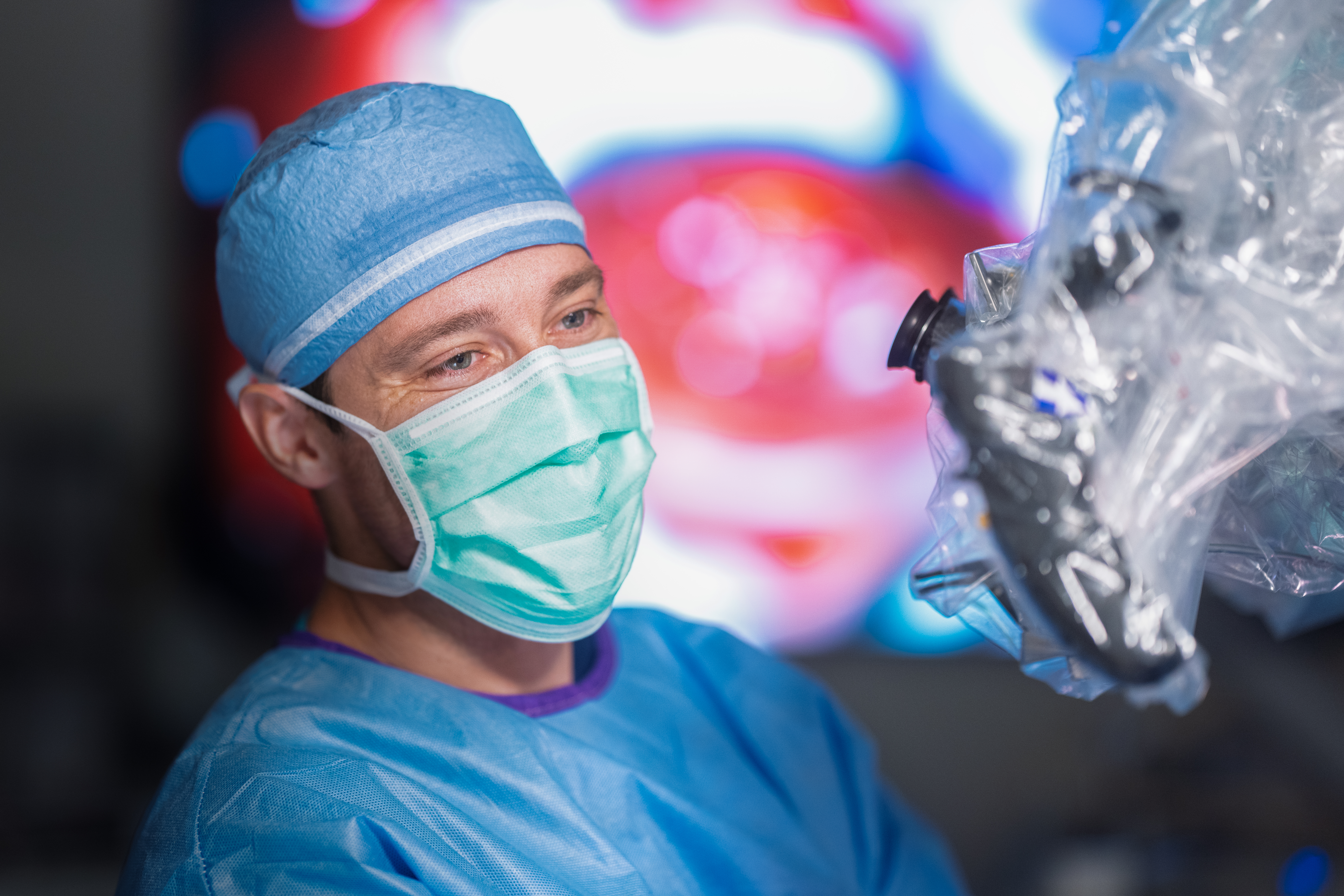 Barrow neurosurgery resident in the OR