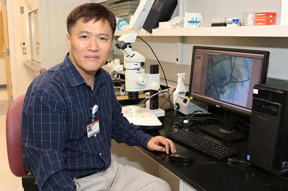 Dr. S. Paul Oh studies the mechanisms of AVM development